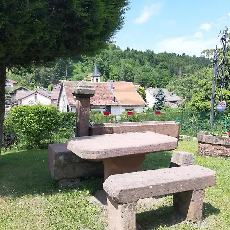 Oda ve Kahvaltı D'hotes Des 2 Lacs