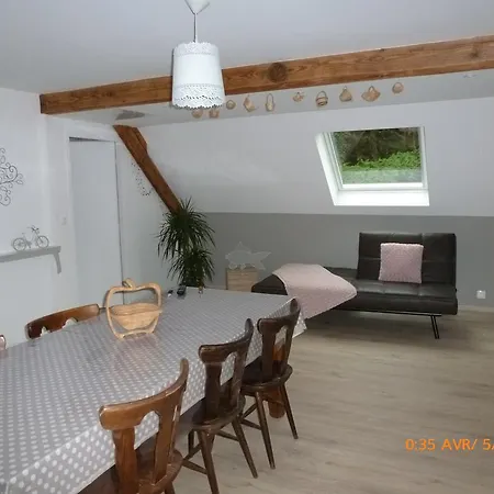D'hotes Des 2 Lacs Bed & Breakfast