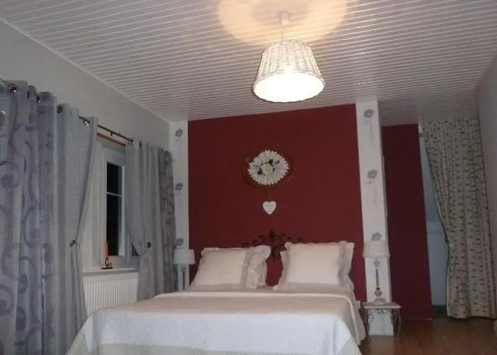 D'hotes Des 2 Lacs 3* Pierre-Percée